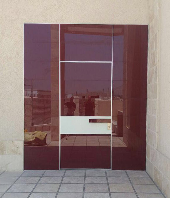 דלתות כניסה ברחובות