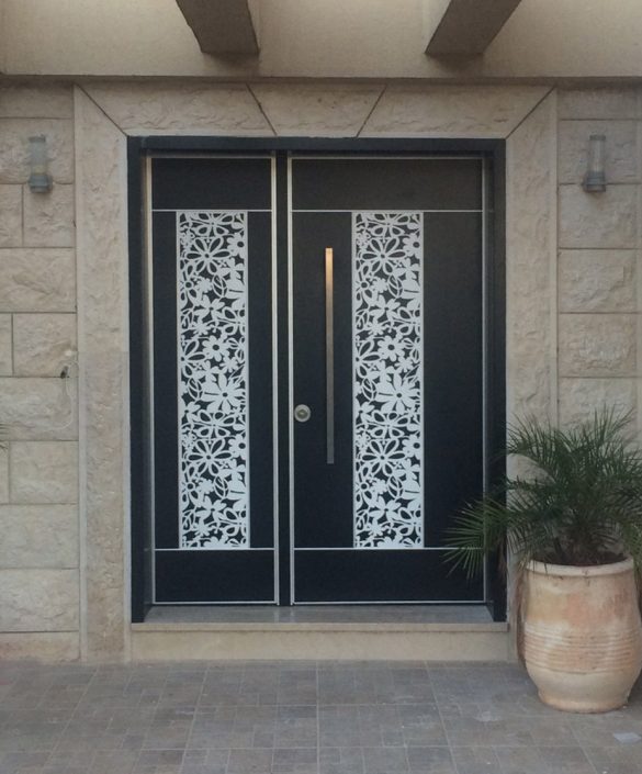 דלתות כניסה בקרית מוצקין