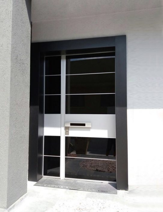 דלתות כניסה בקרית אתא