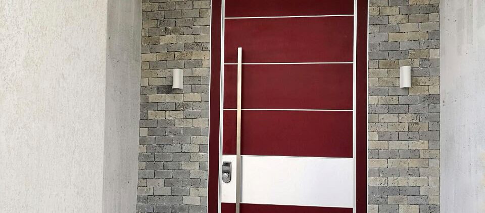 דלת כניסה פלדיניום מסדרת קו אפס